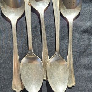 Rogers Cutlery Co Vintage Spoons (5) Manchester Pattern